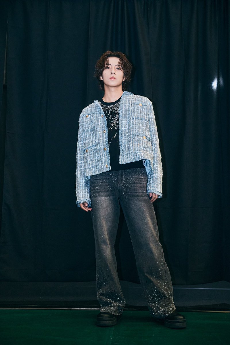 LIL LEAGUE tweet media