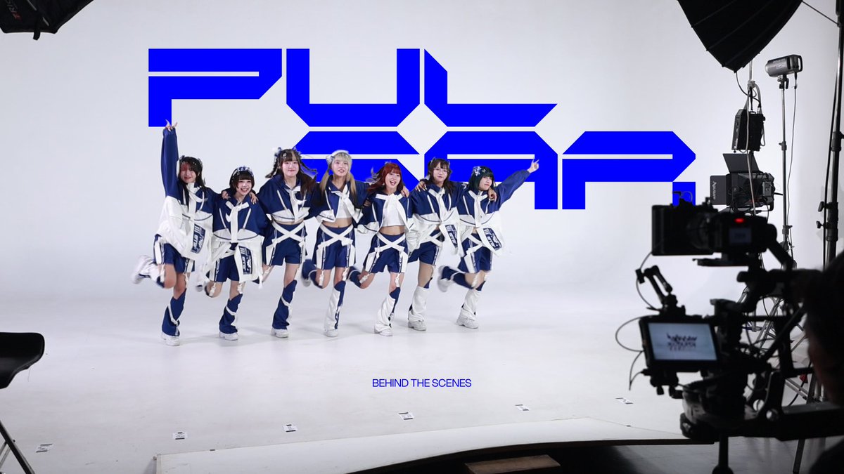 SVLN_idol's tweet photo. 「 Pulsar 」
SILVER LINING’s 2nd Single
MV BEHIND THE SCENES OUT NOW ! 💙
https://t.co/nQNjBgydy0
#SVLN_Pulsar
#SILVERLINING_idol
#SVLN_idol
#SONNETTA https://t.co/WYR4JBW3aq