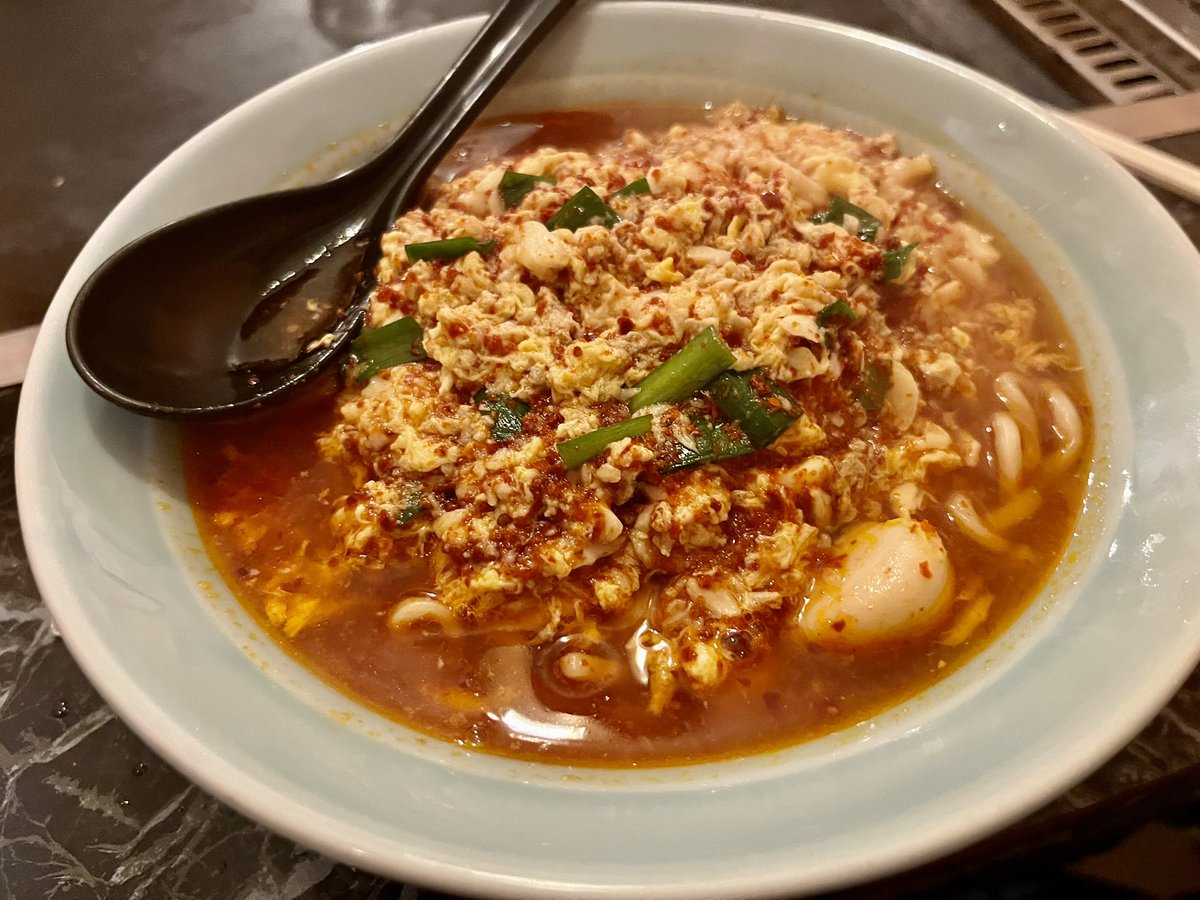nagimaru_5's tweet image. 今宵は先輩のお店にて、先輩自ら潮干狩りで獲ってきた #マテ貝 をアテに #乾杯🍻
定番の #もんじゃ は #明太子もんじゃ❣️これは鉄板ですね💦
〆は写真には無いけど、マテ貝の出汁が効いたカレー🍛に #タンタンメン 😋👍
めちゃ辛いカレー🍛にタンタンメン最高に美味しかった😆
今宵もご馳走様でした😋
