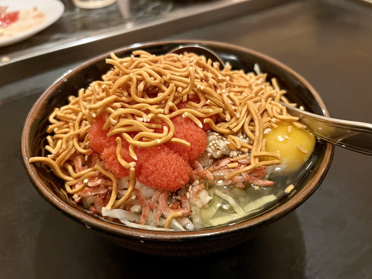 nagimaru_5's tweet image. 今宵は先輩のお店にて、先輩自ら潮干狩りで獲ってきた #マテ貝 をアテに #乾杯🍻
定番の #もんじゃ は #明太子もんじゃ❣️これは鉄板ですね💦
〆は写真には無いけど、マテ貝の出汁が効いたカレー🍛に #タンタンメン 😋👍
めちゃ辛いカレー🍛にタンタンメン最高に美味しかった😆
今宵もご馳走様でした😋