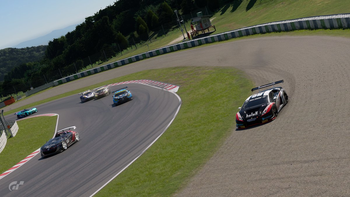 WPeRacing's tweet photo. 4/9（木）に、もこねもこ RACING TEAM様と27Racing様との定期交流戦
記念すべき第1回が開催されました！
予選ポールを獲得したもこねもこ RACING TEAMのわかめご飯（@wakamegohan2108）が一度も前を譲ることなく逃げ切り優勝しました！
次戦は4/23（木）の予定です https://t.co/ysbNYuw0yi