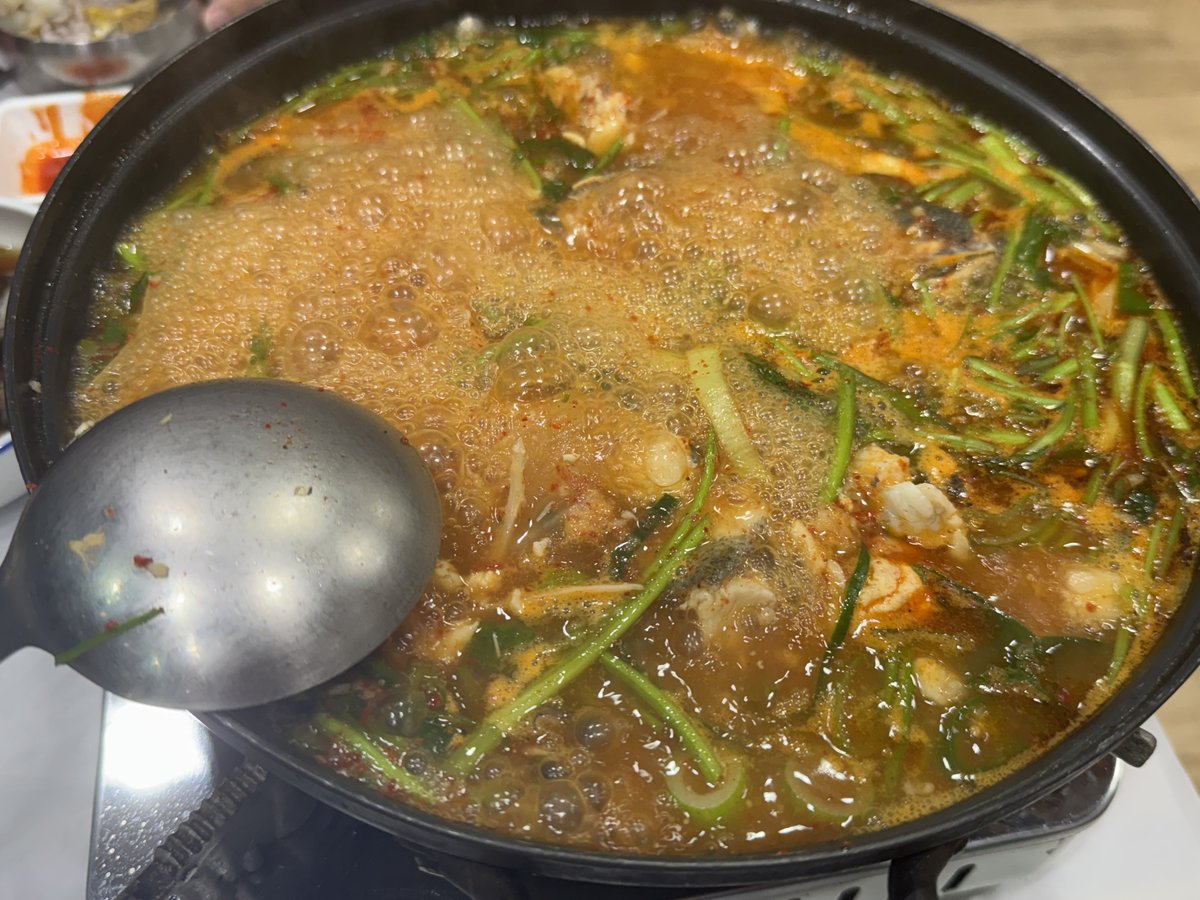 마네 tweet media