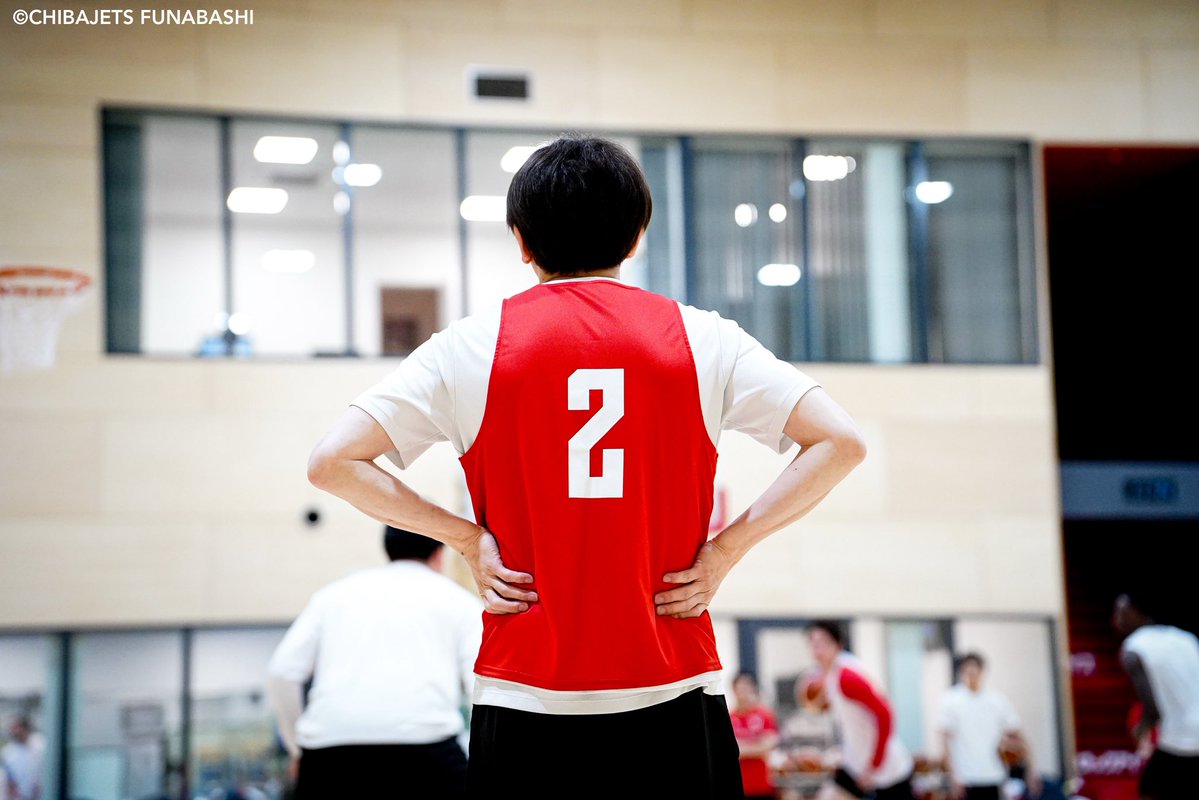 またしても2番を着て練習している超Mr.ジェッツ。

#千葉ジェッツ #富樫勇樹 #西村文男