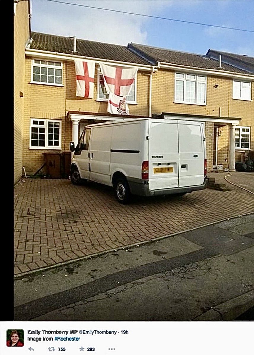 CorrupttPlanet's tweet image. This is she 

Hater (yes another) of the #Native 

#LadyNugee 
#WhiteVan Woman