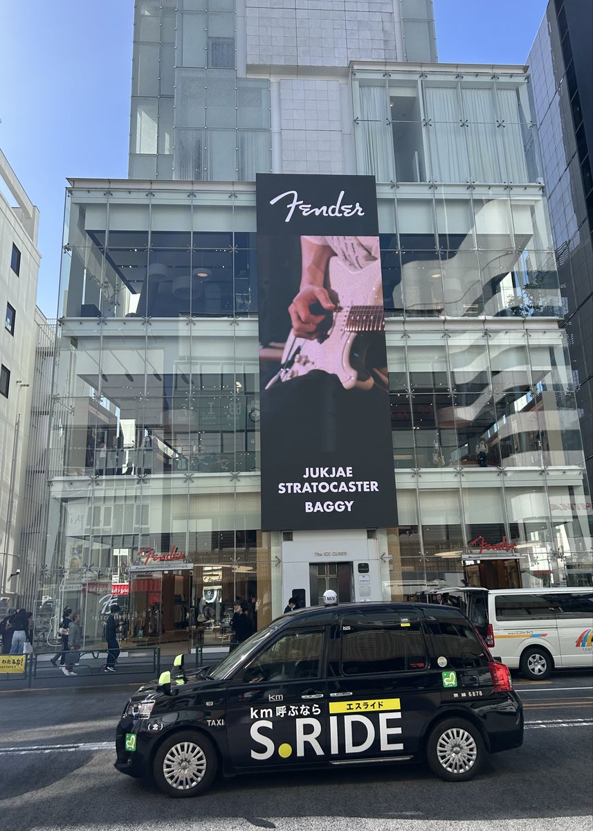 Andrew Browne tweet media