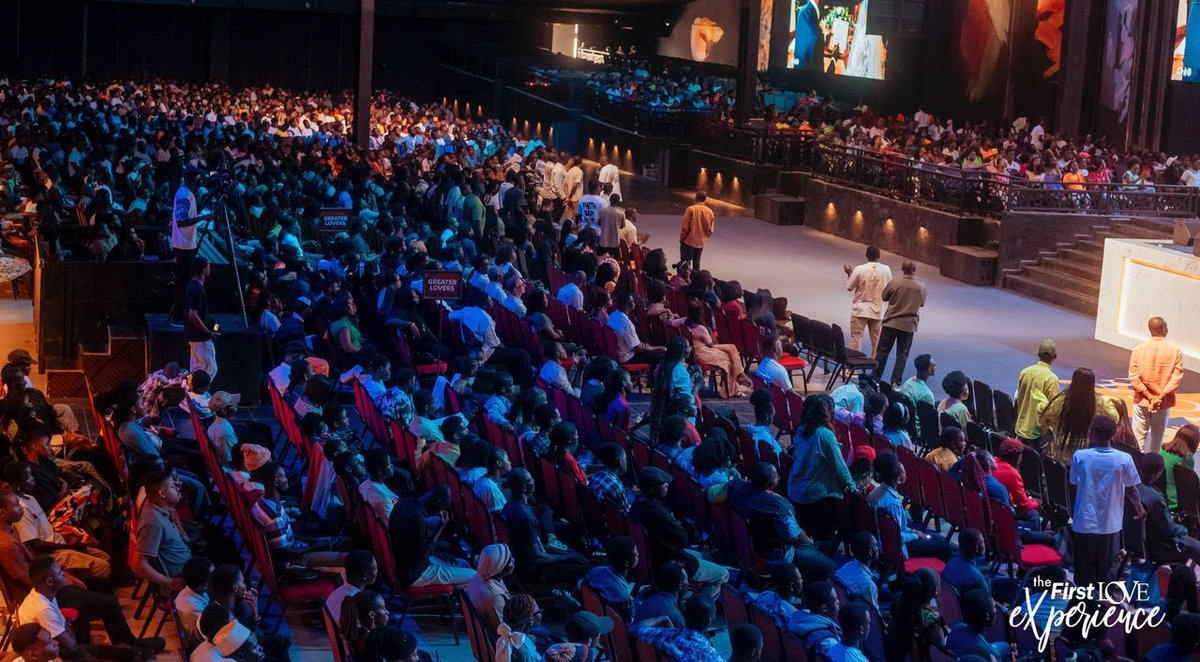 FirstLoveCenter's tweet photo. Sundays are a blessing!
We continued our series on backsliding learning about more symptoms of people who aren't moving forward with God with our pastor BPaul!
Enjoy these highlights and see you on SUNDAY!
#FLEXperience https://t.co/SeVFVxNhvY