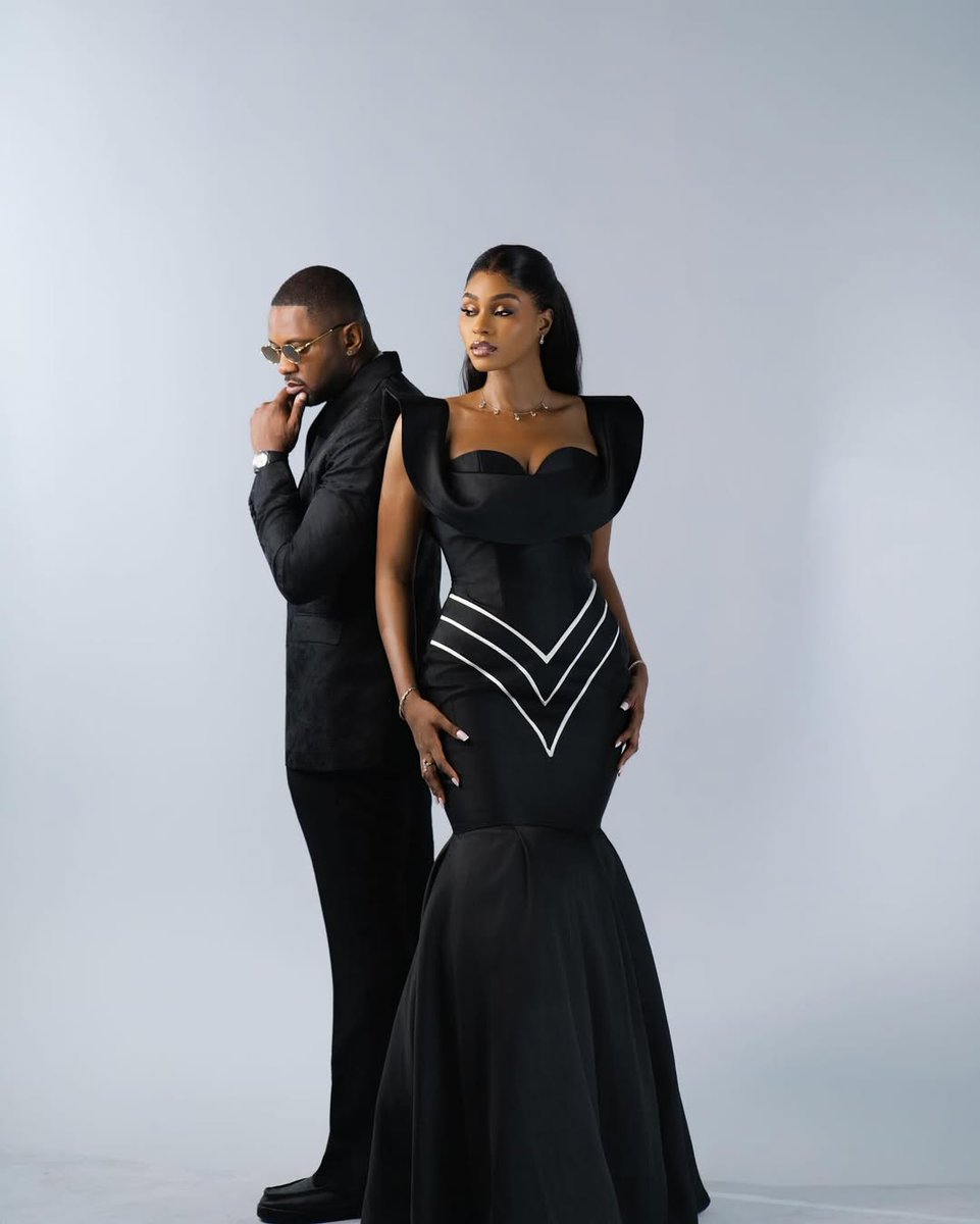 Glitz Journal tweet media