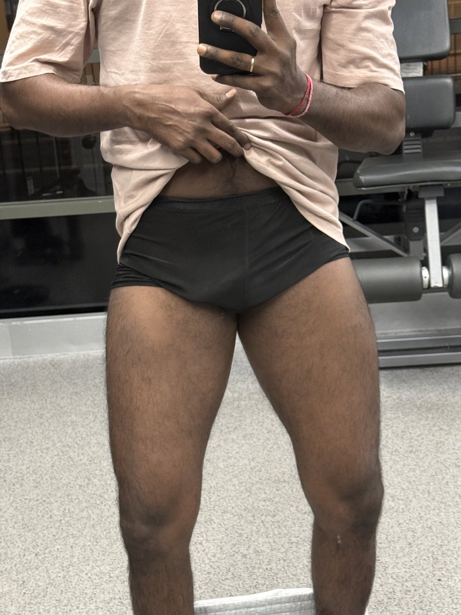 Robin12023's tweet photo. Anyone up now, need a nice massage and get blown. Sydney hit me up in my DMS. 
#sydney #massage #subottom https://t.co/CiW8G7L96Z