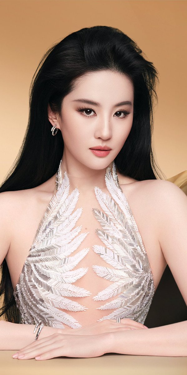 joyyyyside's tweet photo. Best Actress Liu Yifei @yifei_cc x @DreameGlobal ✨

#LiuYifei #刘亦菲 #劉亦菲 #CrystalLiu #LưuDiệcPhi #หลิวอี้เฟย #ЛюИфэй #유역비 #リウ・イーフェイ #YifeiLiu #Mulan #花木兰 #TheTaleOfRose #玫瑰的故事 #梦华录 #MeetYourself #ADreamOfSplendor #去有风的地方 #花木蘭 #Dreame #追觅 https://t.co/qa3ZCyiFQp