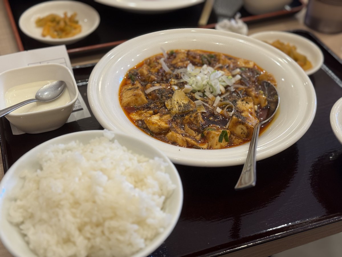 Mê💮메 tweet media