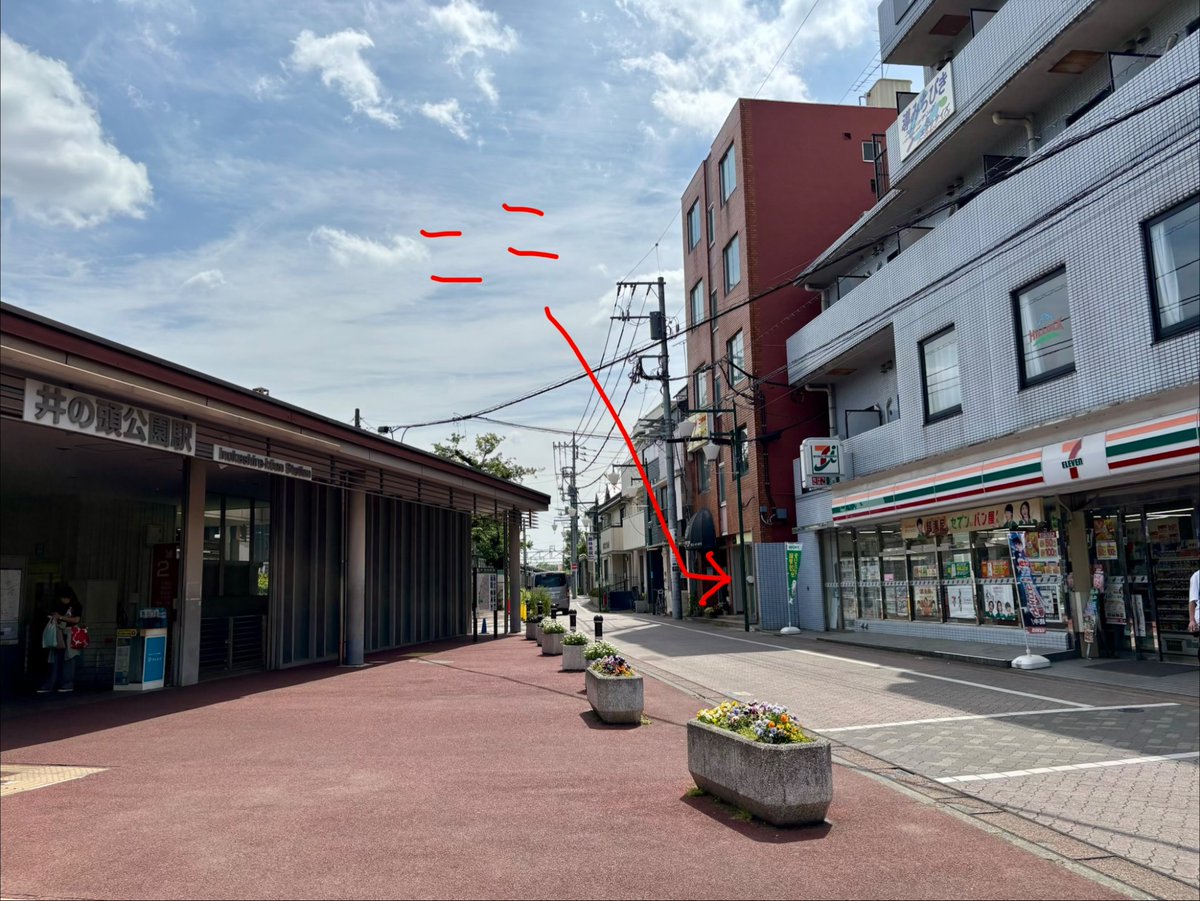 オカモトピカリ🦒6/7COMITIA156【F33a】 tweet media