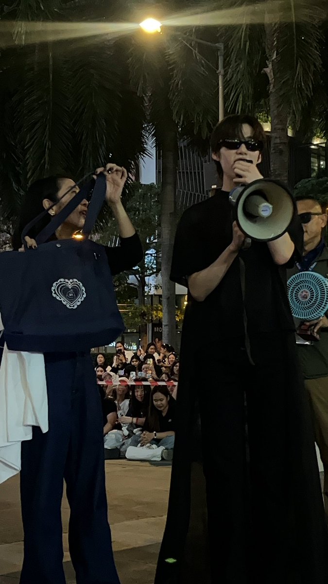 น้องพีพีมาชวนบริจาคเงินช่วยๆบุคลากรทางการแพทย์ ทำบุญร่วมชาติกันเน้อ🤍

#ppkritt #The1xPPKRIT