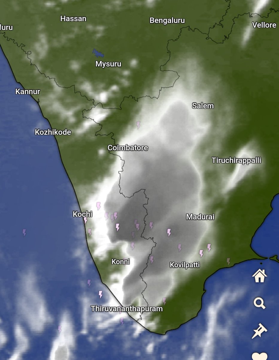 PratulChandra8's tweet image. Massive Thunderstorm observed over #trivandrum #kochi and South Eastern parts of Keralam. 

6:45 PM