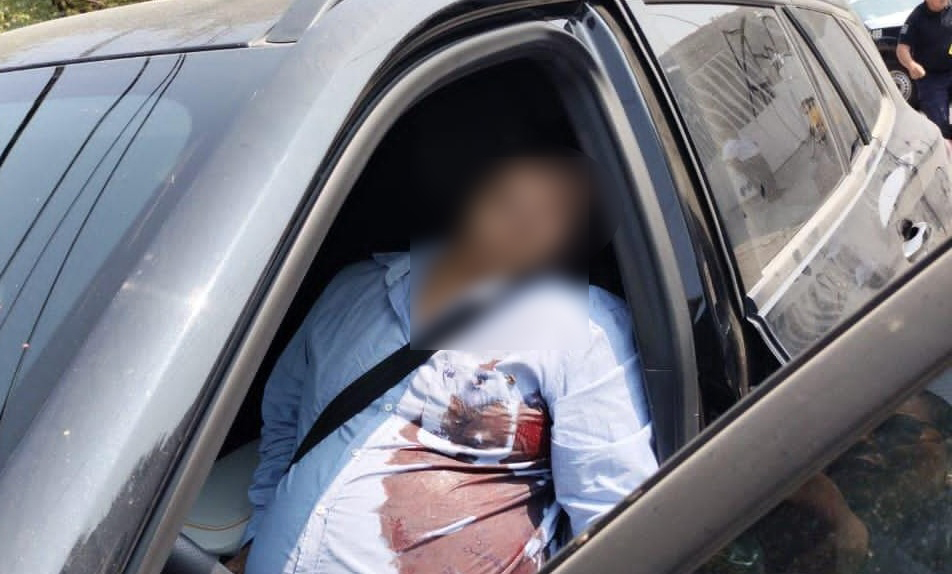 nvinoticiasoax's tweet image. 🚨 ¡Cae presunto homicida! Detienen a implicado en el asesinato del abogado “El Botallón” en Salina Cruz; el caso que sacudió Oaxaca da un giro. ⚠️

Detalles 👉 [nvinoticias.com]
Dale like, comenta y comparte. Síguenos. 
¿Habrá justicia?
#ÚltimaHora #Seguridad #Oaxaca
