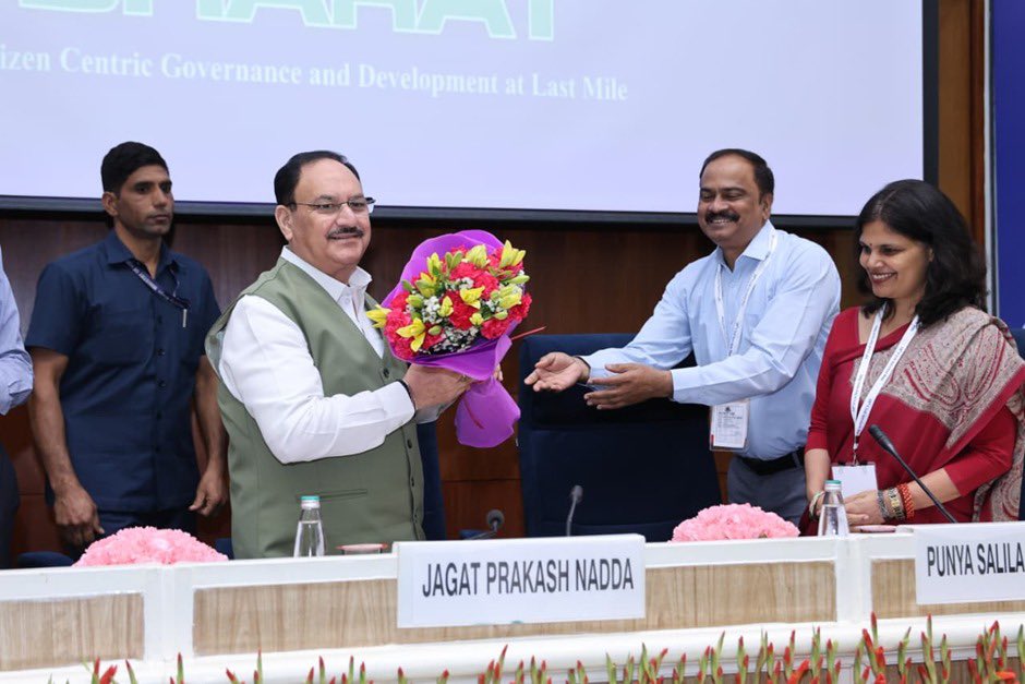 MoHFW_INDIA's tweet image. #HealthForAll

Union Health Minister Shri @JPNadda chairs session, “Addressing Non-Communicable Diseases in India: From Preventive to Care” during 18th Civil Services Day Celebrations in New Delhi

Shri Nadda Highlights India’s Shift to Holistic Health Policy to Combat Rising