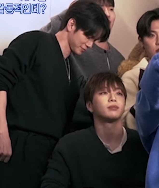 เลิกกันวันนั้นจบกันด้วยดีนี่ว่ามีคนอยากคืนดีนะคะ 😌 #เนียลอง