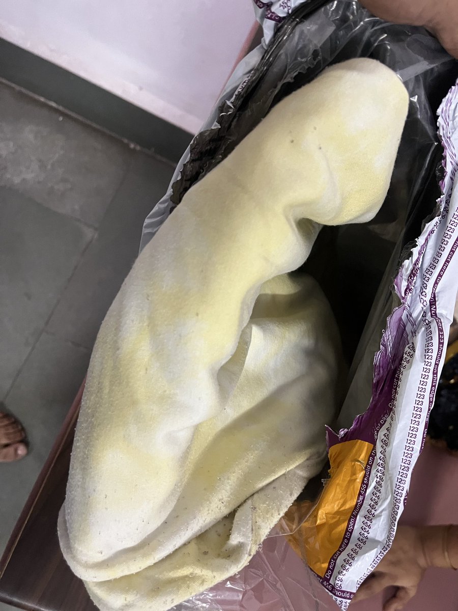 bsljojo's tweet photo. @Meesho_Official 
Order ID: #276354438267590657
Scam by Seller: Khushi.Impex
Instead of School Bag, the seller sent an Old cloth and some poly bags. 
Customer care is Pathethic. Just automated responses and no real solution.
I need action against the seller and total refund. https://t.co/ZmKXtuWnvC