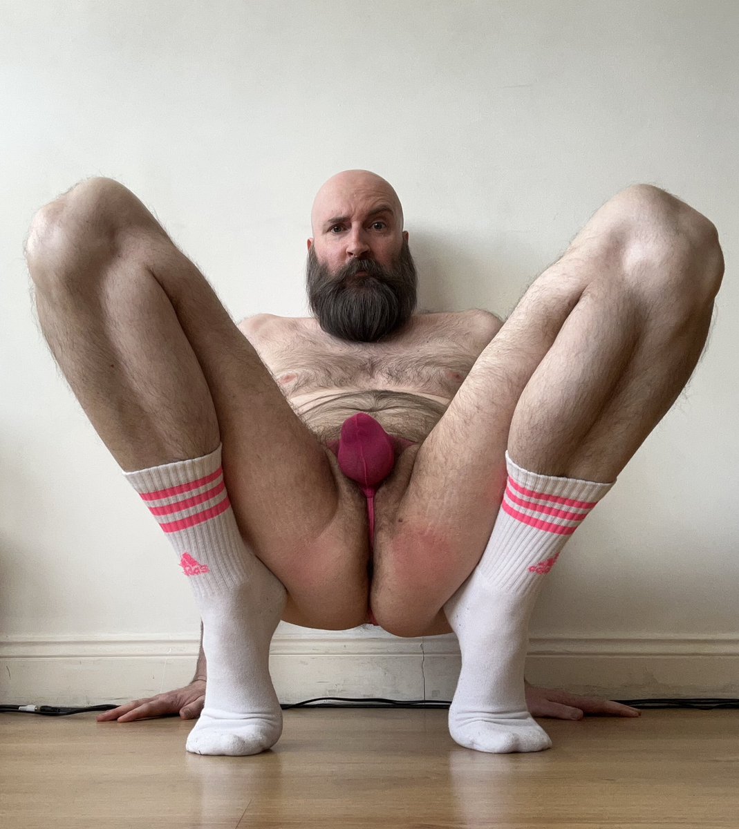 @beardexposed.bsky.social tweet media