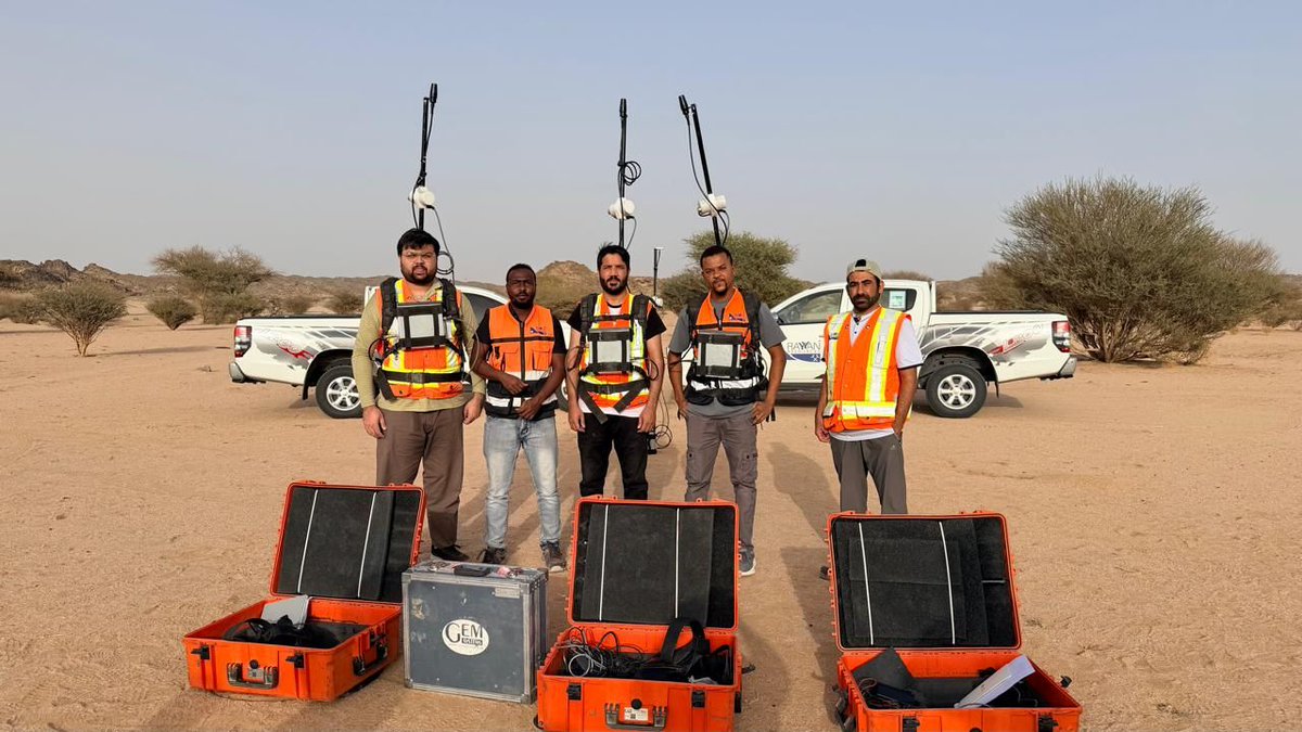 GemSystems's tweet image. Using the GSM-19T Proton Precession Magnetometer, Rayyan Resources collected high-quality data which is supporting early exploration decisions in Saudi Arabia.

Keep up the good work!

gemsys.ca/versatile-prot…

#Geophysics #MineralExploration  #MagneticSurvey #Arabiansheild