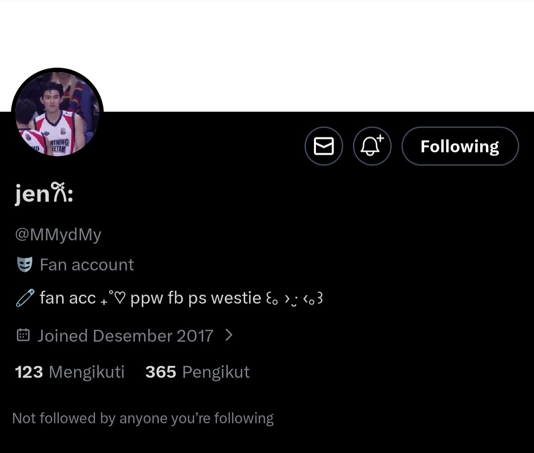 riaaaa.c tweet media