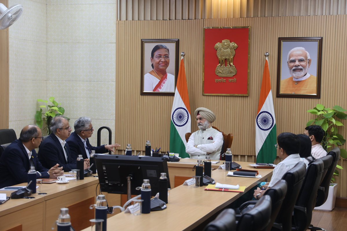 LG Delhi tweet media