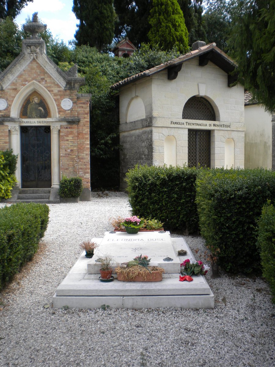 RIPTFF's tweet image. #RIP #OTD in 1924 Italian actress, one of the greatest of her time, notably in the plays of Gabriele d'Annunzio and Henrik Ibsen, Eleonora Duse died of pneumonia in Pittsburgh in Suite 524 of the Hotel Schenley, aged 65. Sant' Anna, Asalo, Italy thefinalfootprint.com/2026/04/21/day…