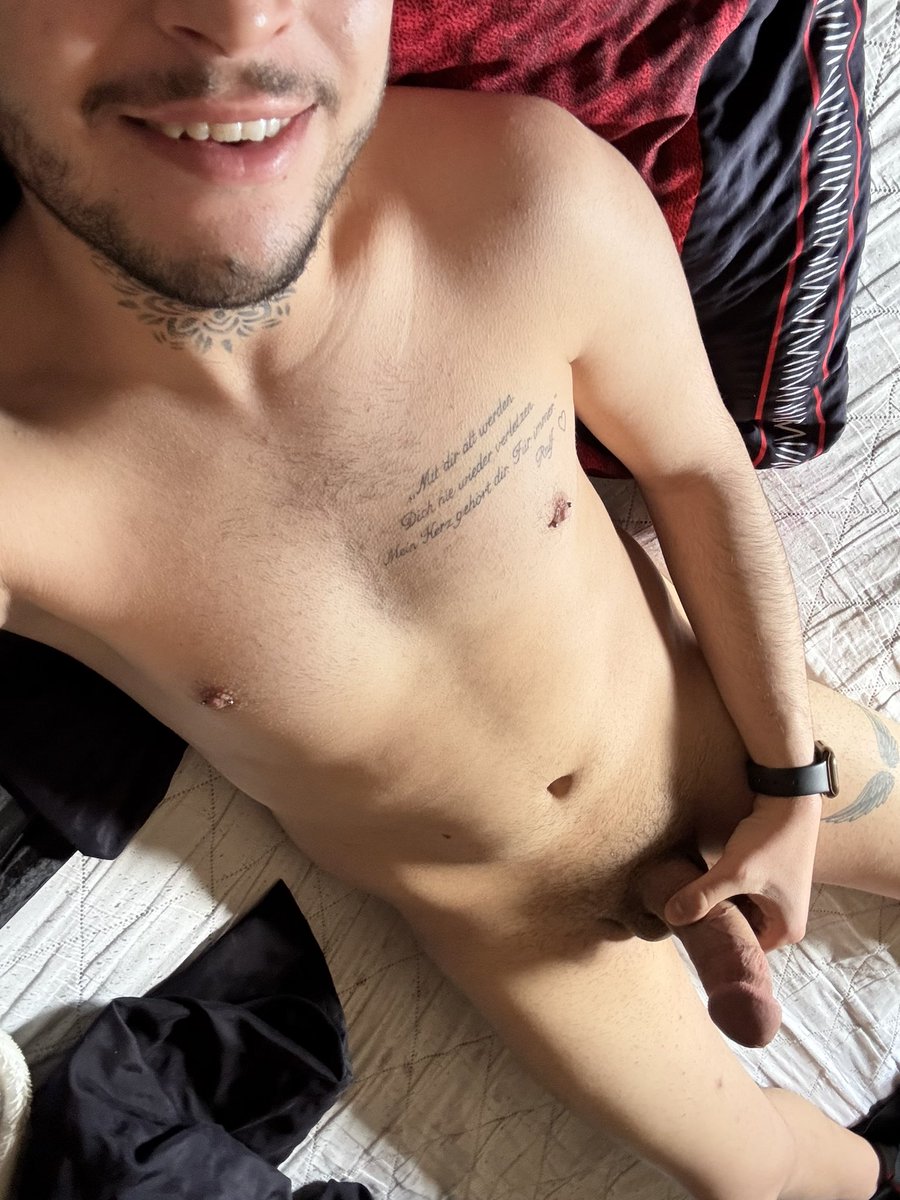 türkisches Boy tweet media