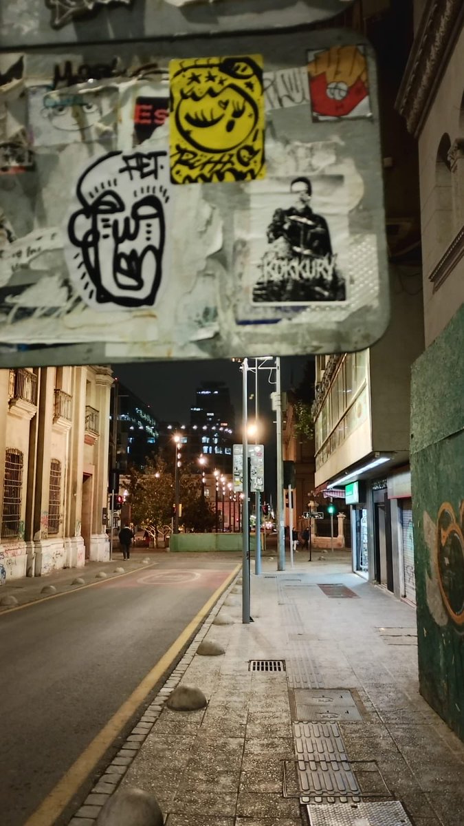 juanjazzis's tweet image. #sticker #streetart