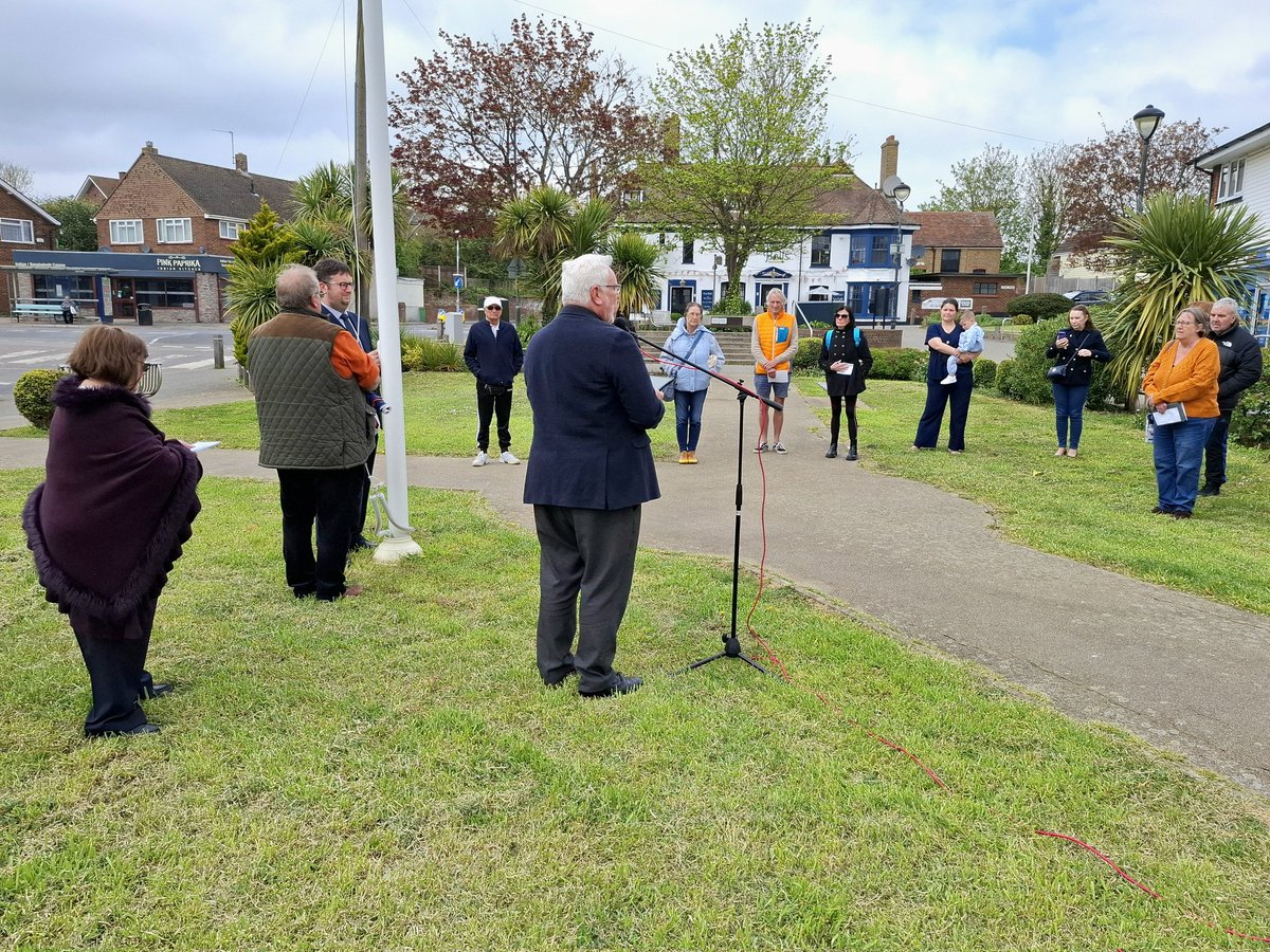 Michael Pearce tweet media