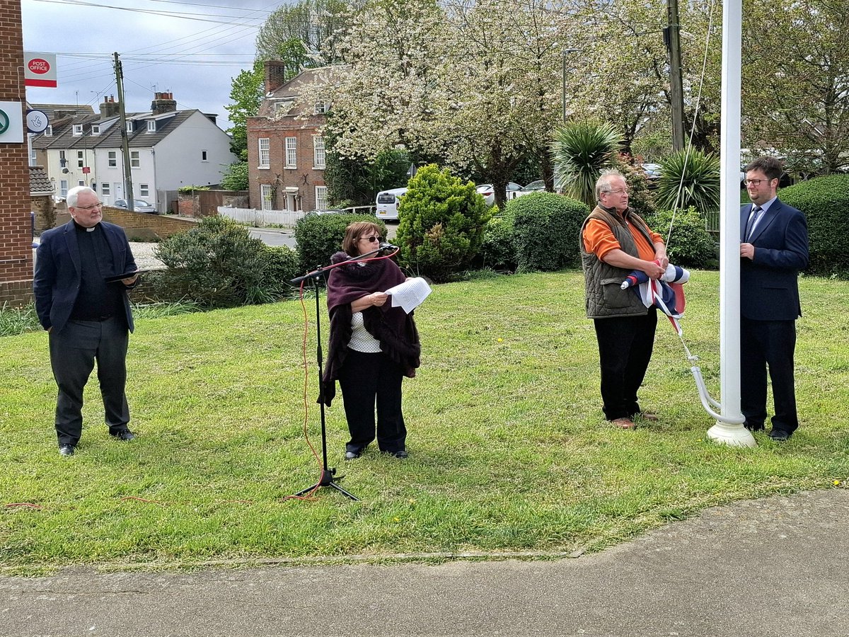 Michael Pearce tweet media