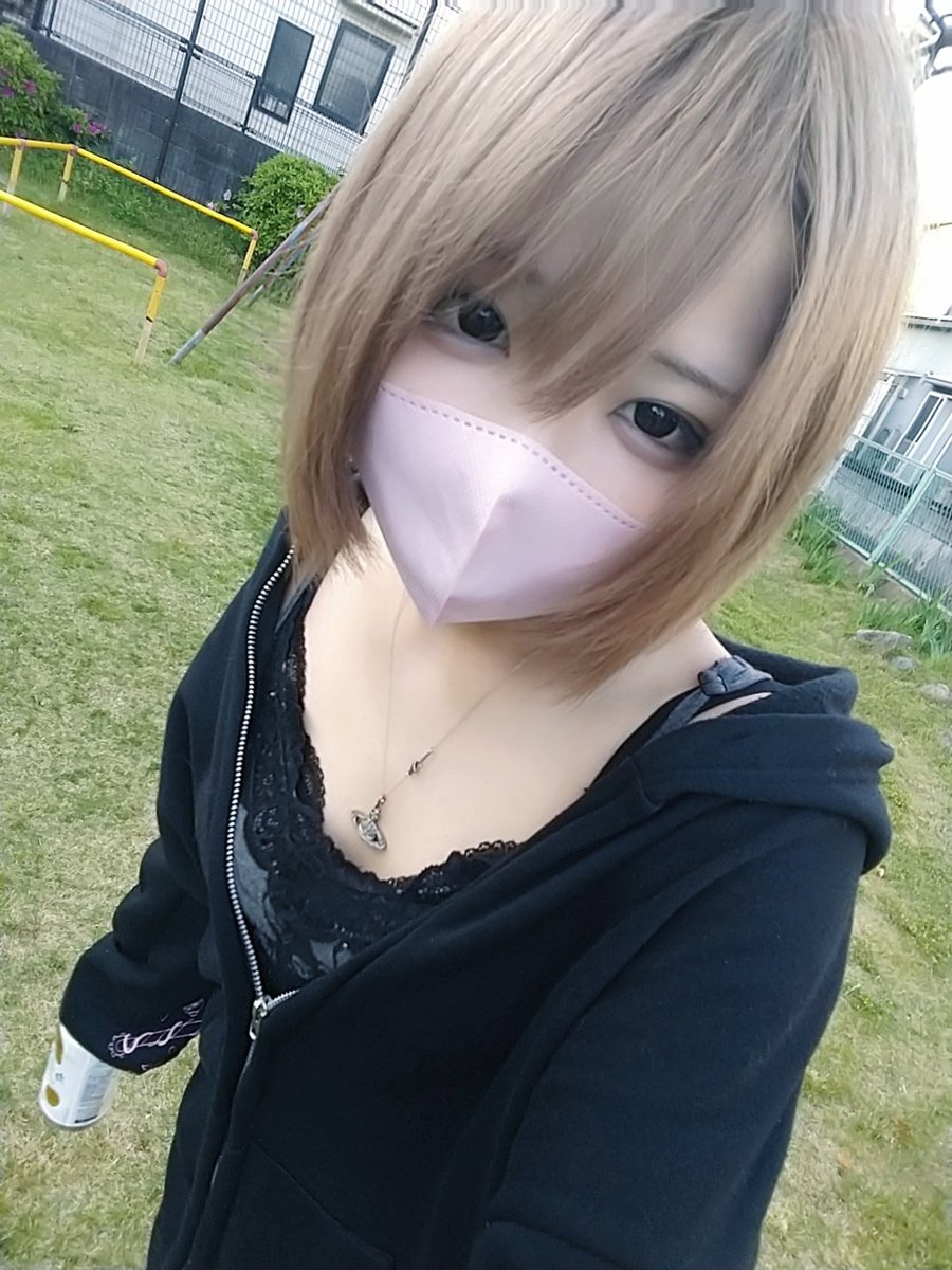 おやすみ tweet media