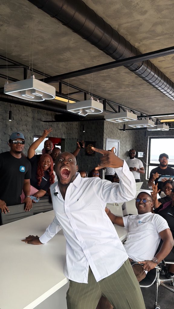 CARTEREFE tweet media