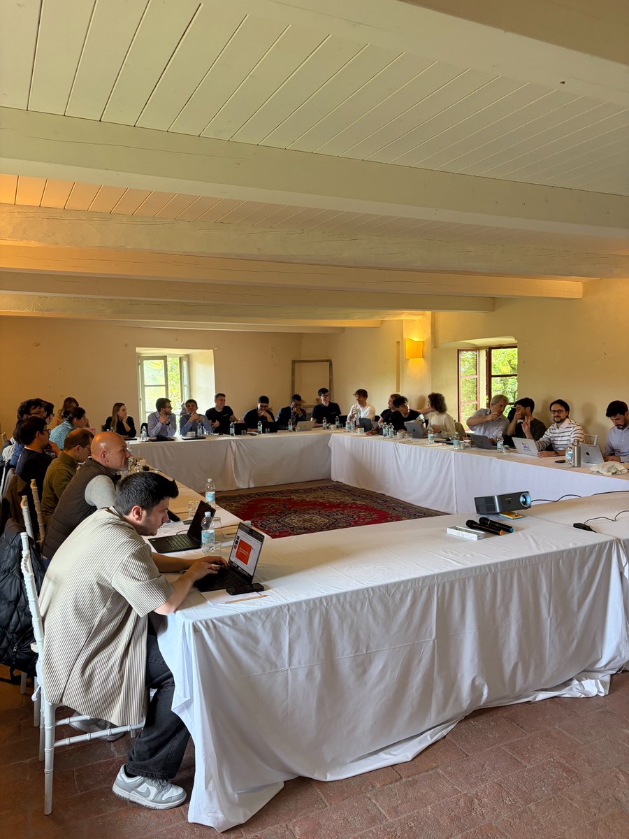 AkamasLabs's tweet image. 🏰 Last week our team gathered in the Piedmont countryside for our #GetTogether.

Two days of shared knowledge, fresh ideas, and fresh pasta 🍝

A year ago we were 13. Today, we're 34 - and growing.

We're hiring 👉 careers.akamas.io

#LifeAtAkamas #WeAreHiring