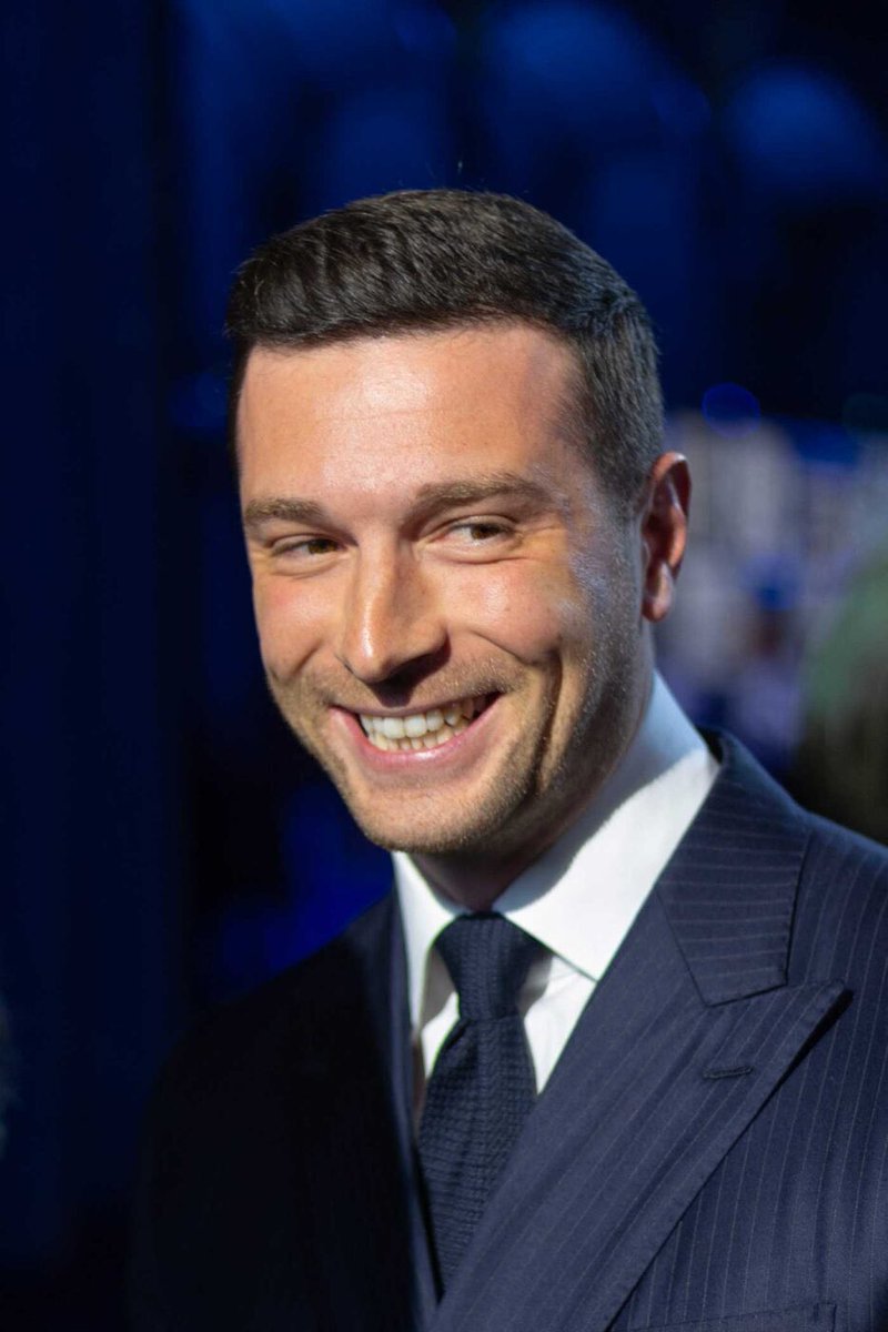 Les Spectateurs tweet media