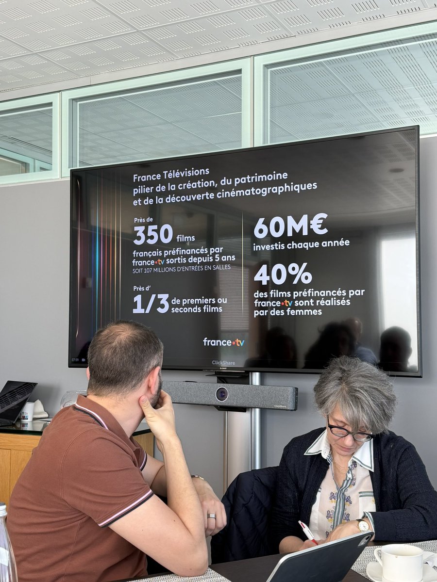 lemediaplus's tweet photo. Rencontre ce matin avec la direction de France Télévisions autour du cinéma et du Festival de Cannes.

À découvrir la semaine prochaine : une interview de Manuel Alduy, directeur du cinéma, qui décrypte la stratégie du groupe, ses enjeux et ses arbitrages dans un contexte en pleine mutation.