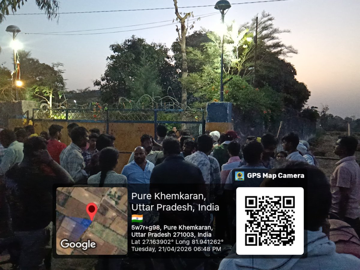 Princeawasthi00's tweet image. गोंडा में मंगलम गैस एजेंसी जगदीशपुर, बाला जी मंदिर के पास की लापरवाही चरम पर है।
आज 21/04/26 को सुबह 7 बजे से लोग तेज धूप में लाइन में खड़े हैं, लेकिन अब तक गैस वितरण नहीं हुआ
महिलाएं, बुजुर्ग और आम जनता परेशान हैं
@dmgonda @UPGovt @myogiadityanath #Gonda #GasProblem #PublicIssue