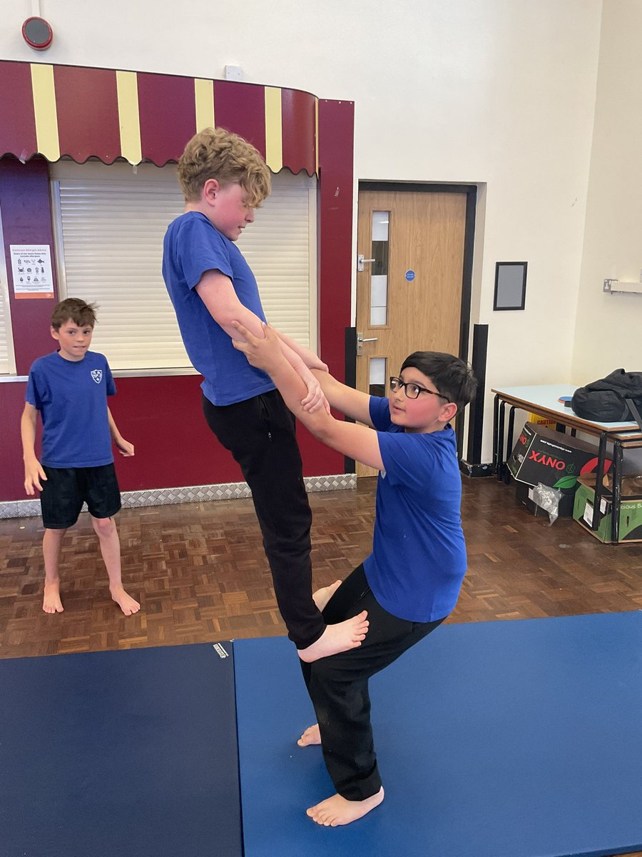 StJosephsCP's tweet image. 5E have loved working with the gymnastics coach to explore and practice different counter tension balances. They worked so well in their groups! #PE #gymnastics