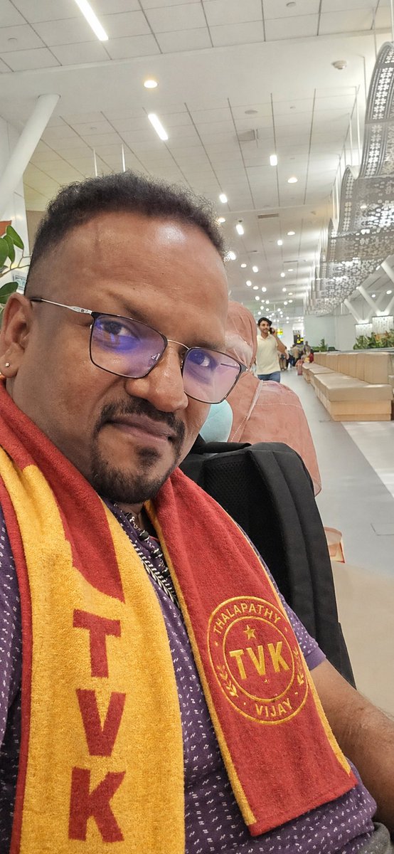 Bhojan1's tweet photo. Kuala Lumpur to Trichy!
ஜனநாயக கடமையை நிறைவேற்ற... இதோ வரேன்!
🔥❤️💛❤️💛❤️🔥 https://t.co/Cn1rMHYdrR