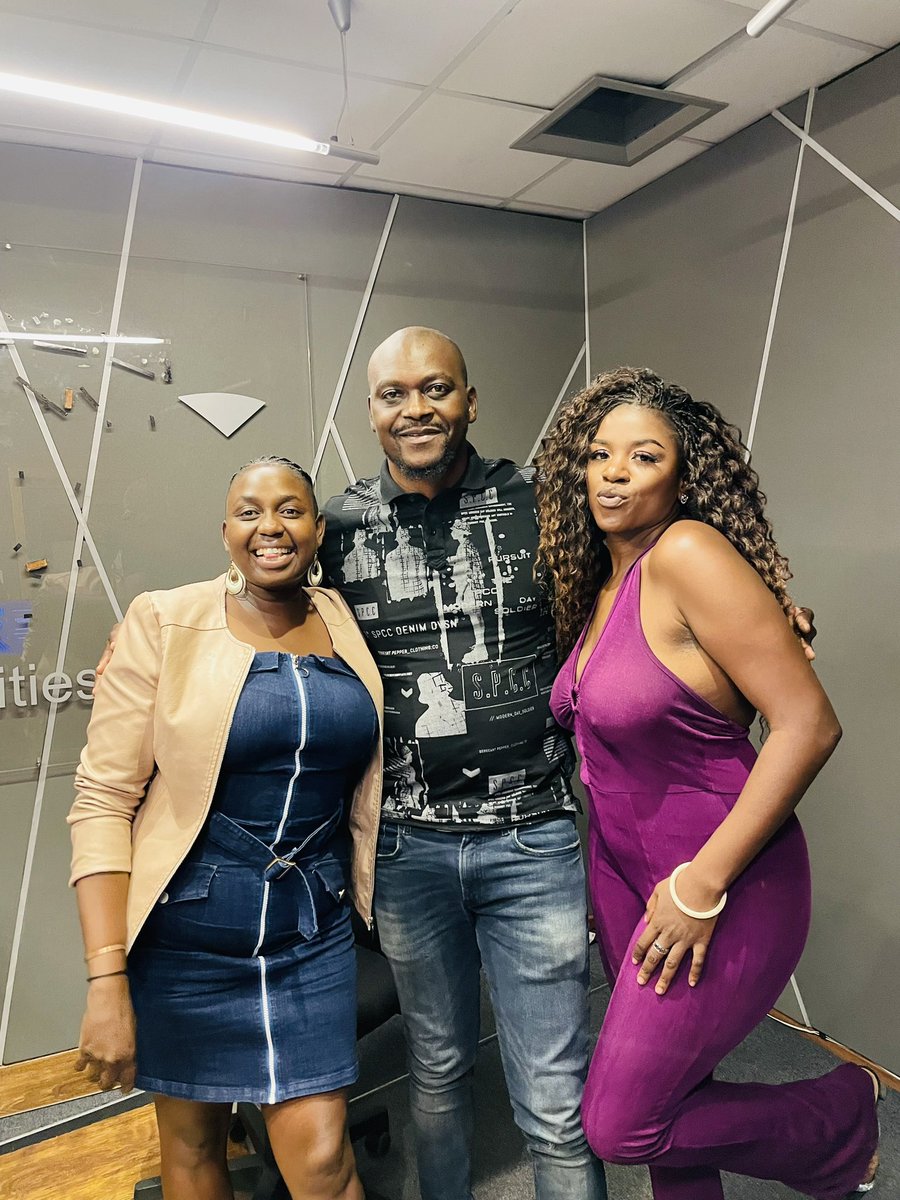Se hi #KhomaNdlela326 na <a href="/djmatt_mc/">DJ MattMC Wa Tribe La'Groove</a>, <a href="/ChaukeMathilda/">Honey Badger💝💕</a> na <a href="/MsKulie/">DYI BADDIE 🎶</a> ntsena eka <a href="/Munghana/">Munghana Lonene FM</a>. #HaNdlandlamuka