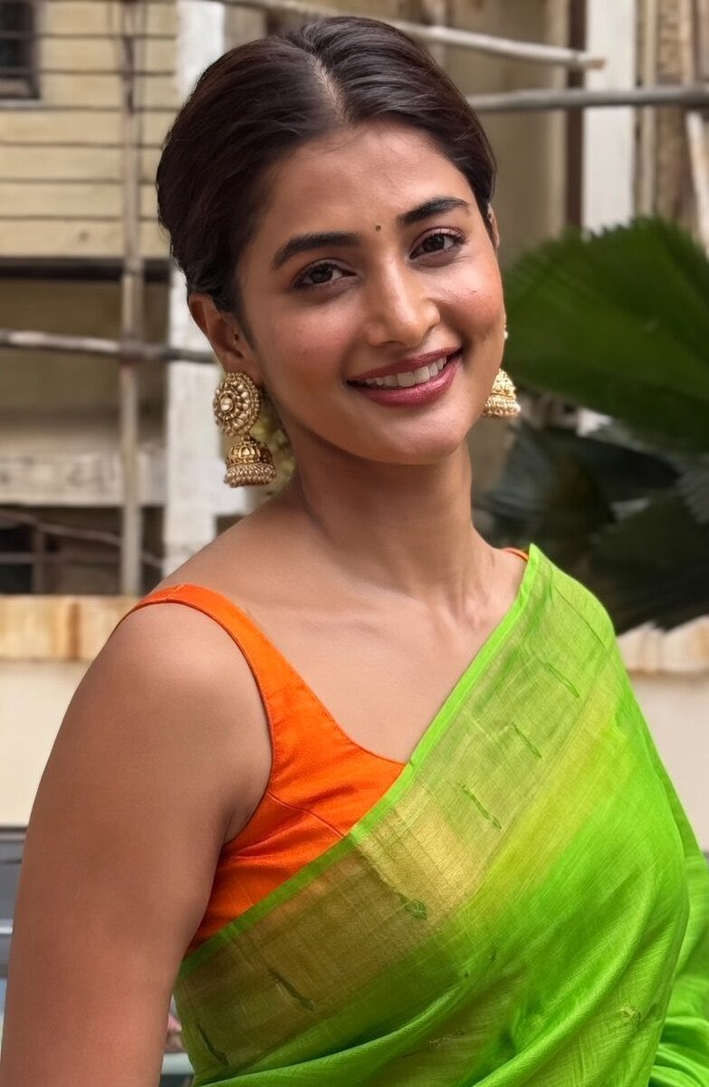 Thread Paradise tweet media