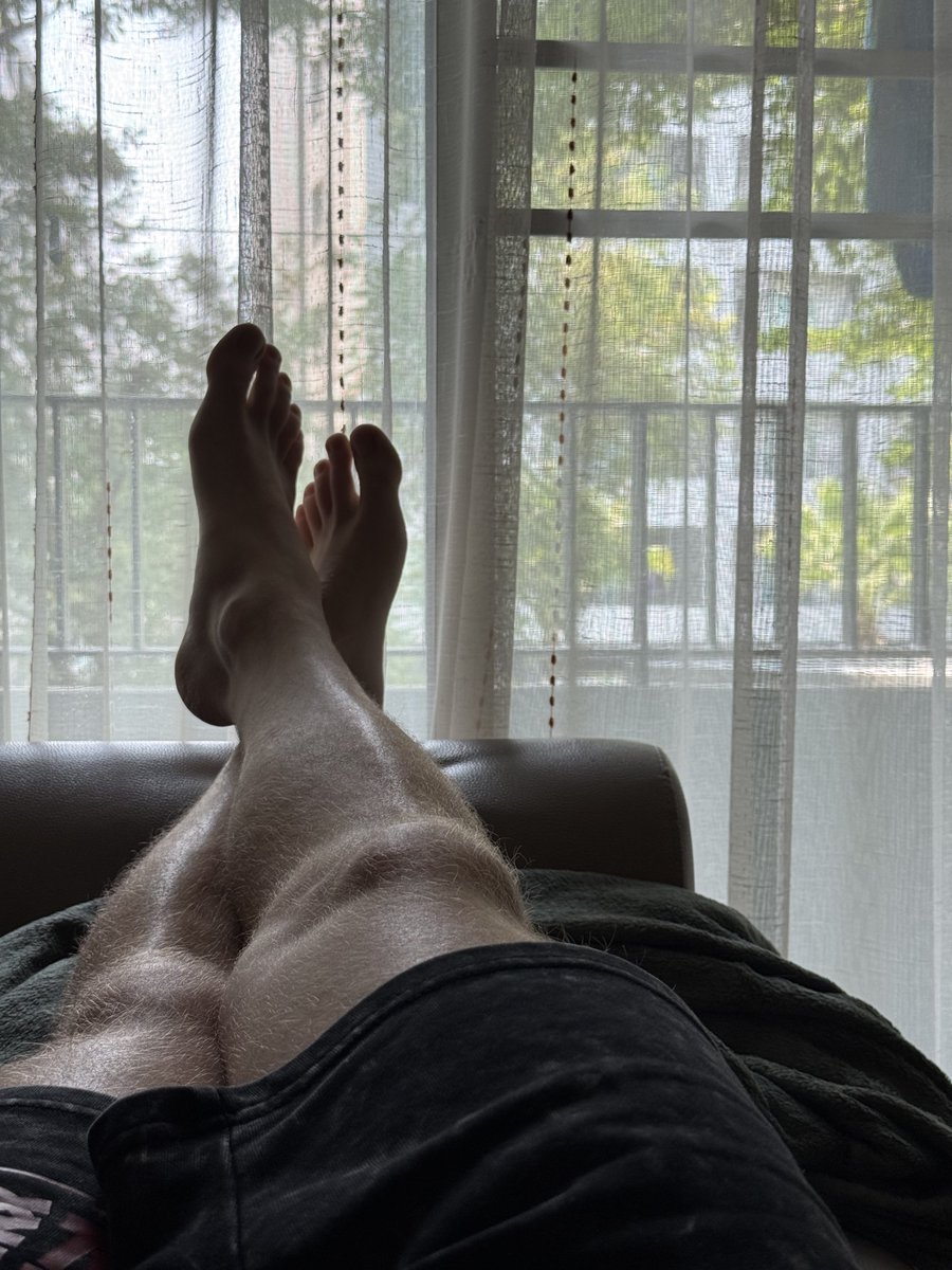 Даня Новиков tweet media