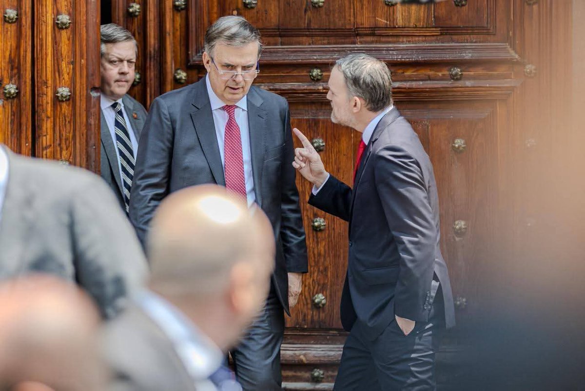 Denise Meade Gaudry® tweet media