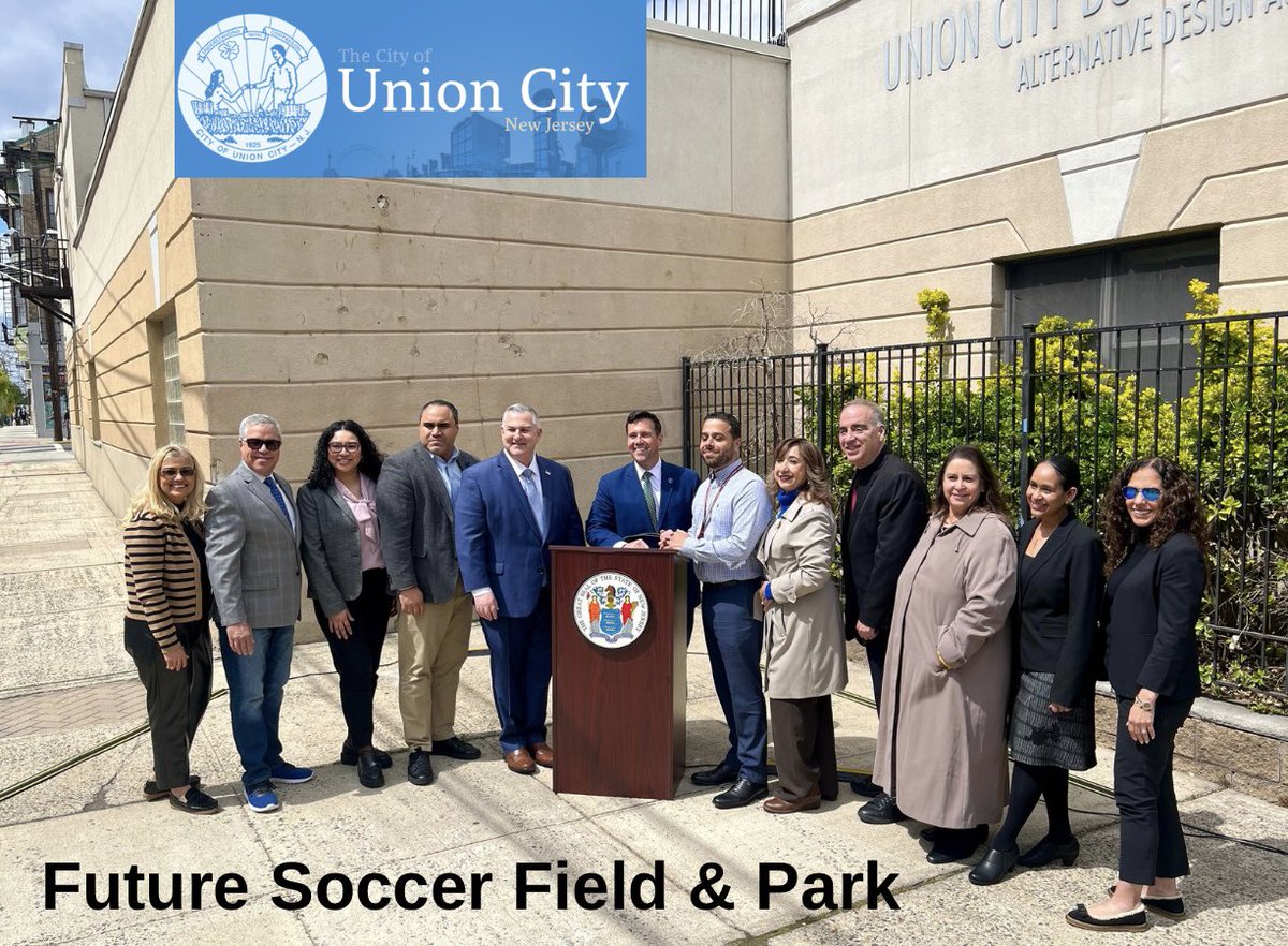 LucioPFernandez's tweet photo. At the NJDEP Green Acres Program / Union City Earth Week Event Highlighting Land Acquisition to announce the soon coming new youth soccer field and park in Union City. Thank you to our Mayor &amp; State Senator Brian P. Stack for securing the funding for this wonderful new park. https://t.co/8lUUIcNvsf