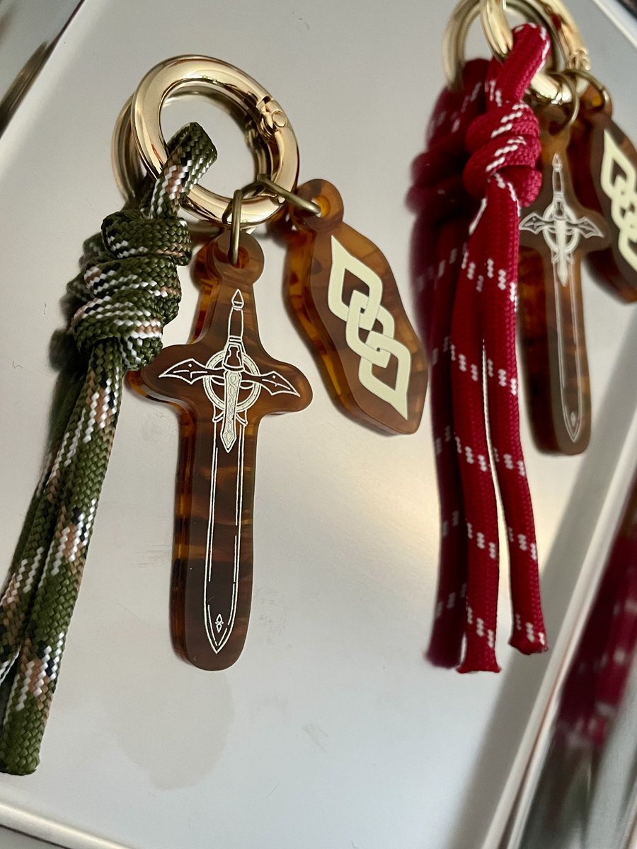 _sachi310_'s tweet photo. KEY RING TYPE:Caliburn 
Green/Red

#セゲいち20 https://t.co/C2VXnaFZ6Z