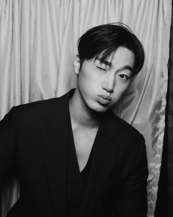 최산 애정해 tweet media
