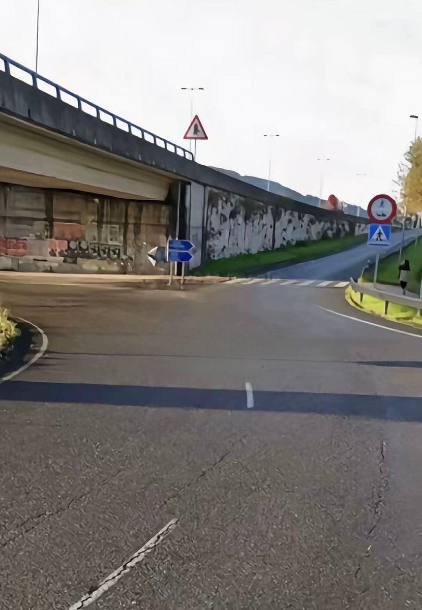 Pausismo tweet media