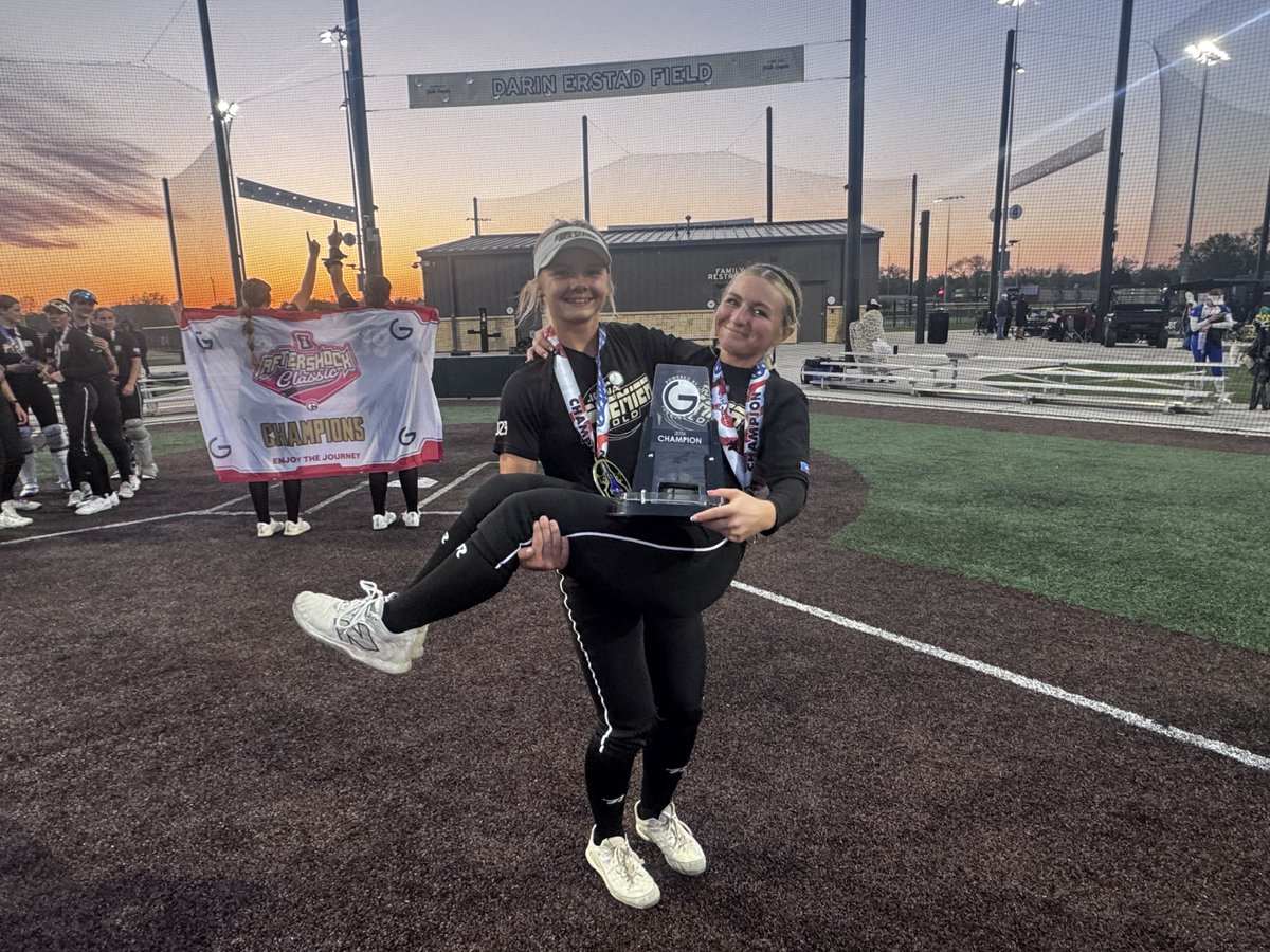 estromberg2028's tweet photo. 2026 Top Gun Quakes Aftershock Classic 16U Champions!!! "When Belief Meets the Moment, Champions are Made."
#Belief #IPFLIFE

@ExtraInningSB @TopGunEvents @TGETalent @TopPreps @SoftballDown @MidwestPremierS https://t.co/LjAlTT47mv