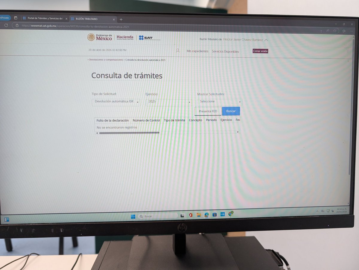 HectorJavierCha's tweet photo. @SATMX Saludos, mi declaración fue presentada el 1 de abril de 2026, no puedo ver su estatura, tengo mi folio y declaración. Así mismo aparece mi declaración y folio en la página del SAT ¿Que procede en este caso? Gracias #SAT #Declaracion https://t.co/YG8NyJRRNV