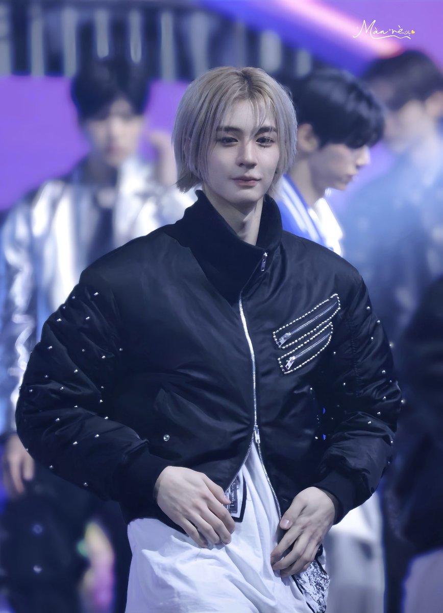 màn rè💛 tweet media