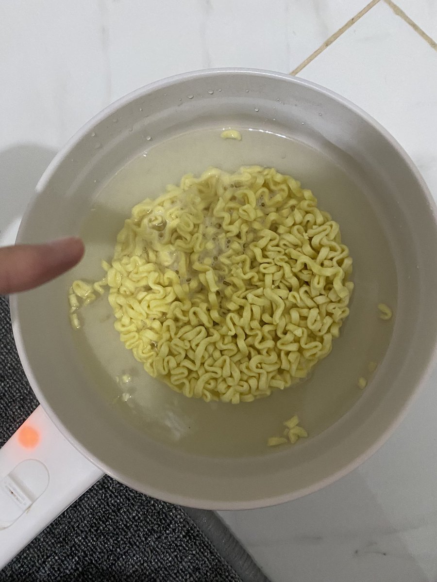 ice cream tweet media